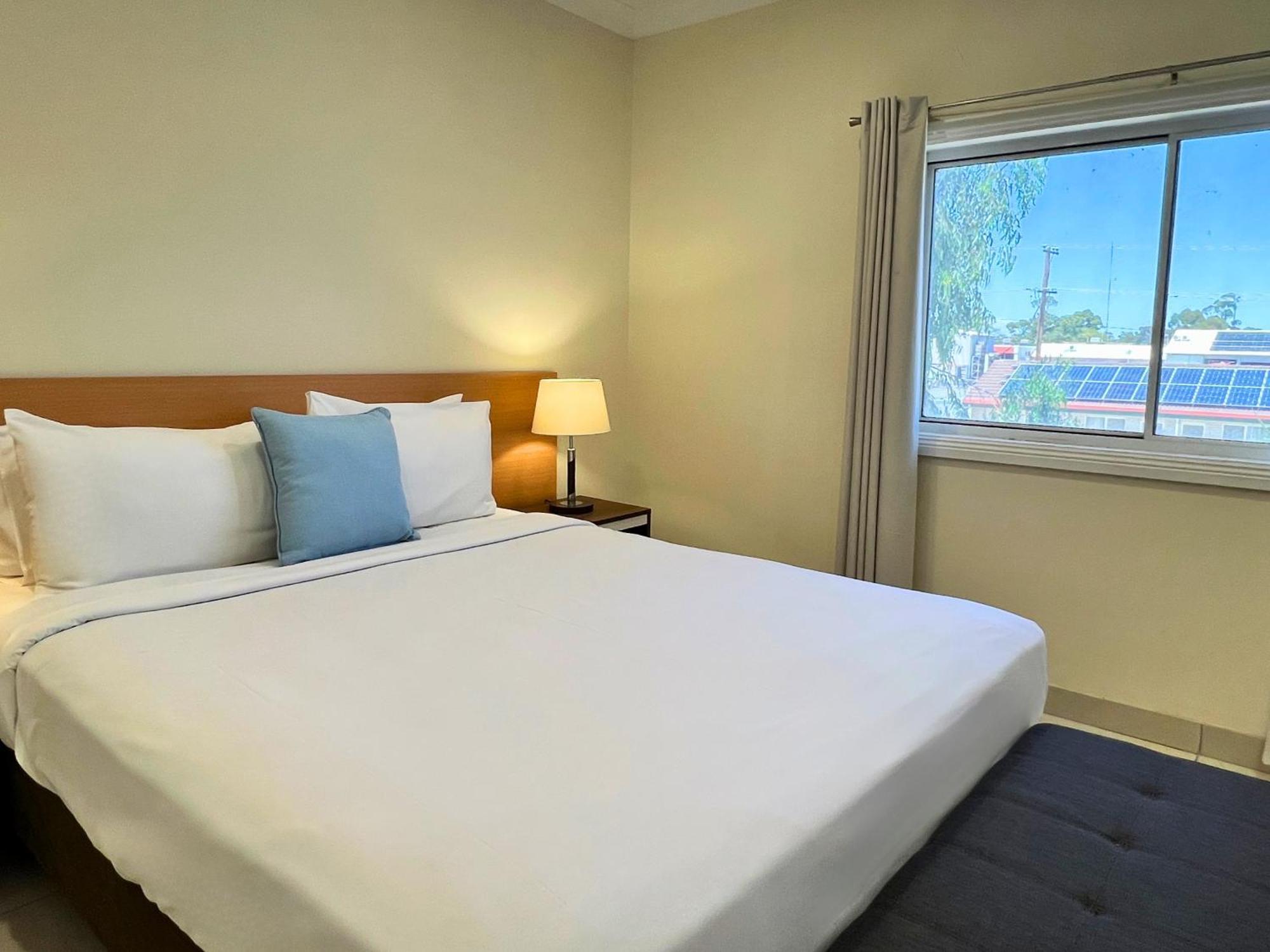 The Phoenix Artesian Spa Resort And Accommodation Мори Экстерьер фото