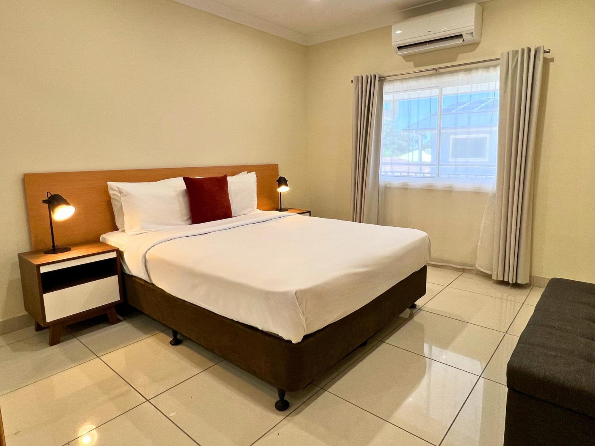 The Phoenix Artesian Spa Resort And Accommodation Мори Экстерьер фото