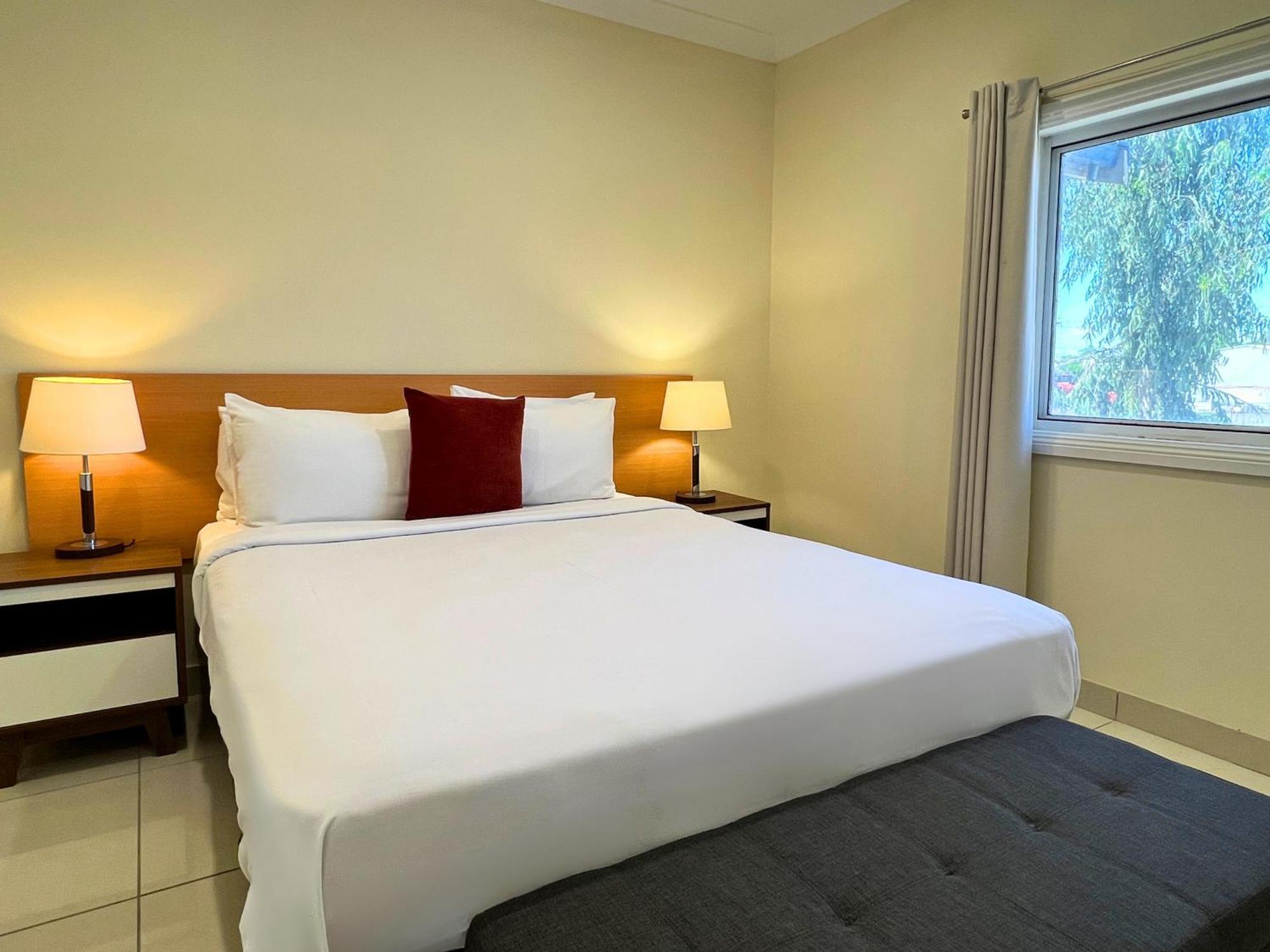 The Phoenix Artesian Spa Resort And Accommodation Мори Экстерьер фото