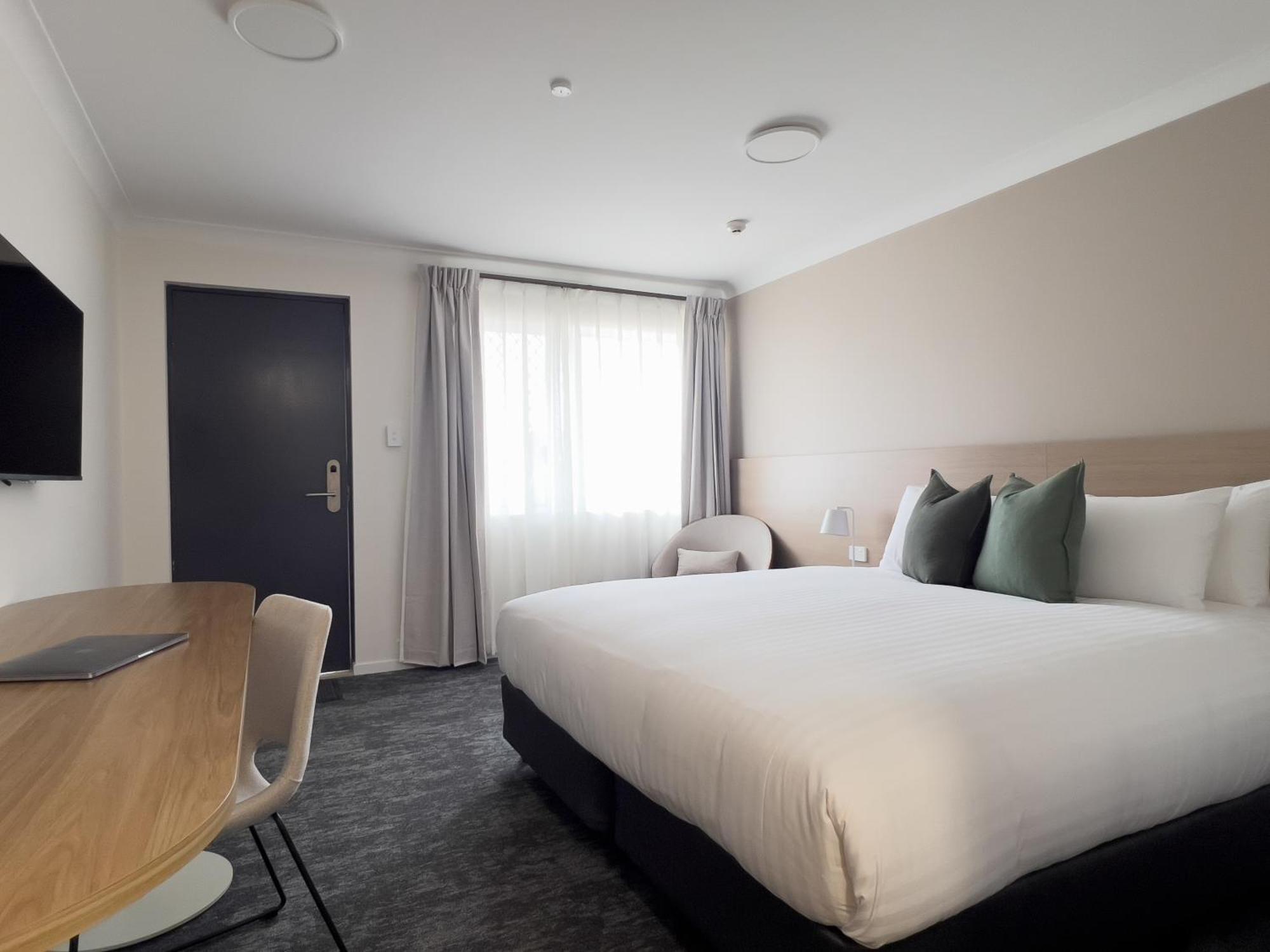The Phoenix Artesian Spa Resort And Accommodation Мори Экстерьер фото
